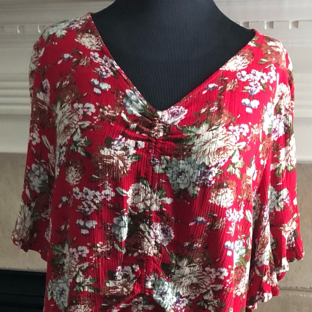 Easel Tunic Women’s Size L Floral V-Neck Ruffles Short Sleeves Synched = F